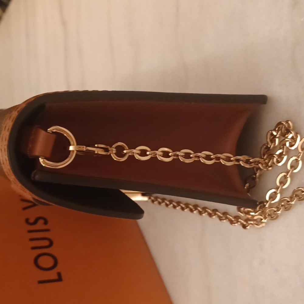 Authentic Dauphine reverse monogram - Picture 4 of 12